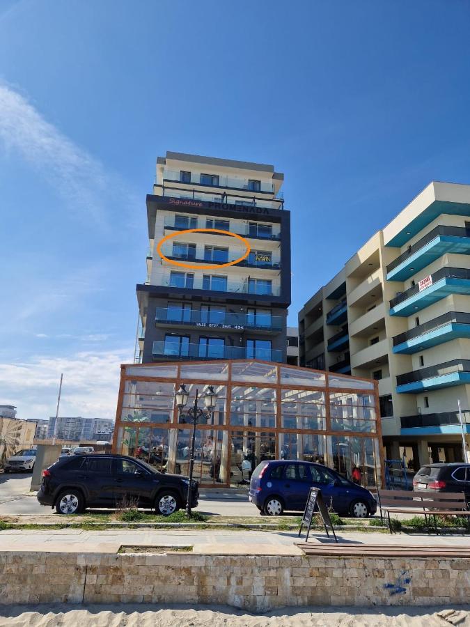 شقة Promenada Sea View Năvodari المظهر الخارجي الصورة